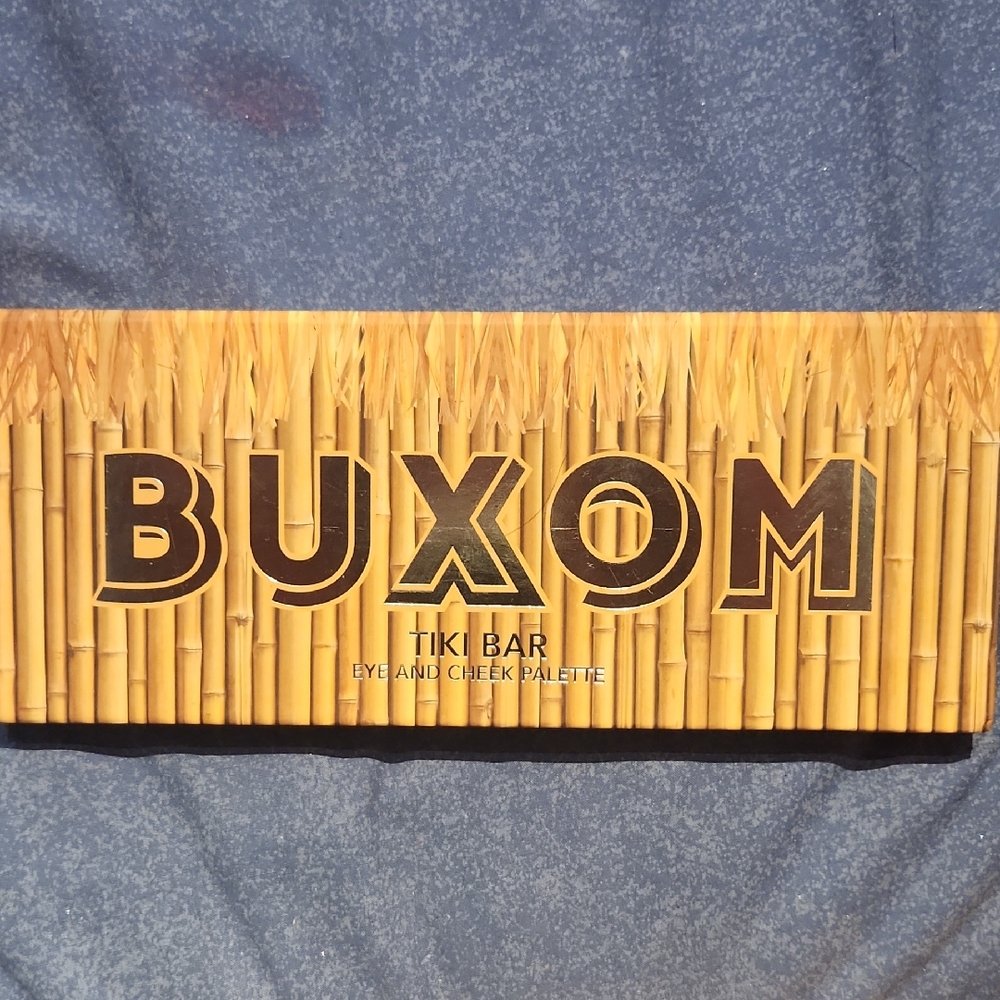 Buxom Bamboo Design Eye and Cheek Palette